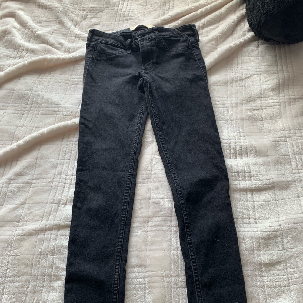 Black hollister jeans